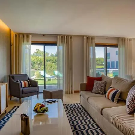 Sleeps 6 With Pool Air Con And Wifi Apartmán Vale do Lobo