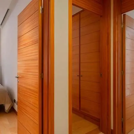 Sleeps 6 With Pool Air Con And Wifi